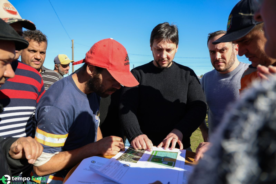 Campo do Tatu inicia transformação em espaço esportivo moderno no bairro Santa Marta