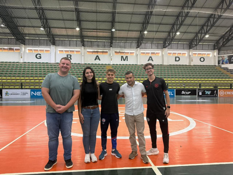 Da base de Gramado ao radar internacional: promessa de 14 anos acerta com o Bahia