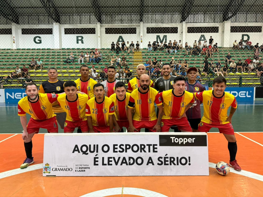 Final da 3ª Divisão de Futsal Topper de Gramado será entre 11 Canarinhos e De Melo/Gramado Wine