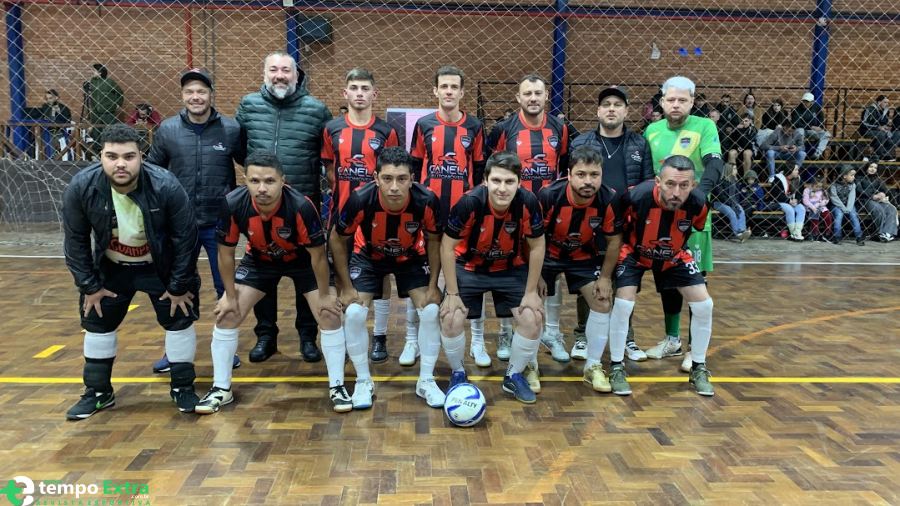 Série Prata de Futsal de Canela começa com jogos equilibrados e boa presença de público