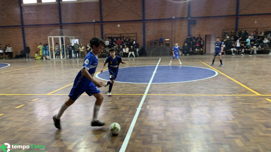 Rodada do futsal de base reúne equipes das categorias Sub-11, Sub-13 e Sub-15 em Canela